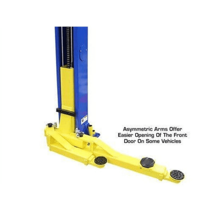 Atlas 9KOHX Auto Lift with close-up of asymmetric lift arms designed for easier vehicle door access