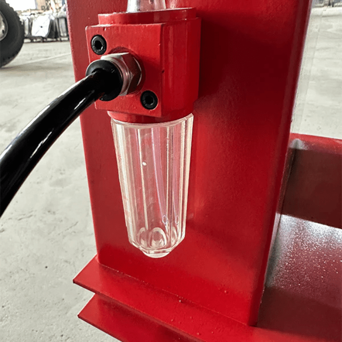 View of the hose that attaches to the Katool KT-B795L Truck & Car Balancer