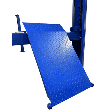 Diamond plate ramp on Tuxedo FP14K 14,000 lb 4 post lift for easy vehicle drive-on access