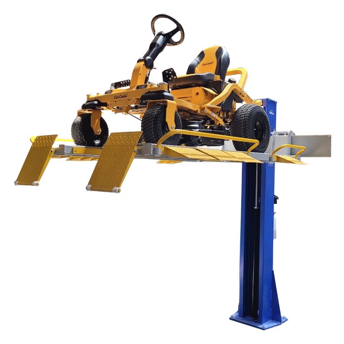 iDEAL SC-2K-UTV-X with a Cub Cadet zero-turn mower on the platforms